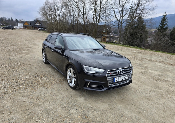 Audi A4 cena 64900 przebieg: 61000, rok produkcji 2016 z Zakopane małe 137